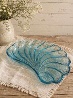 VINTAGE HAZEL ATLAS CAPRI | Aqua Blue Glass Snack Platters – Set of 3
